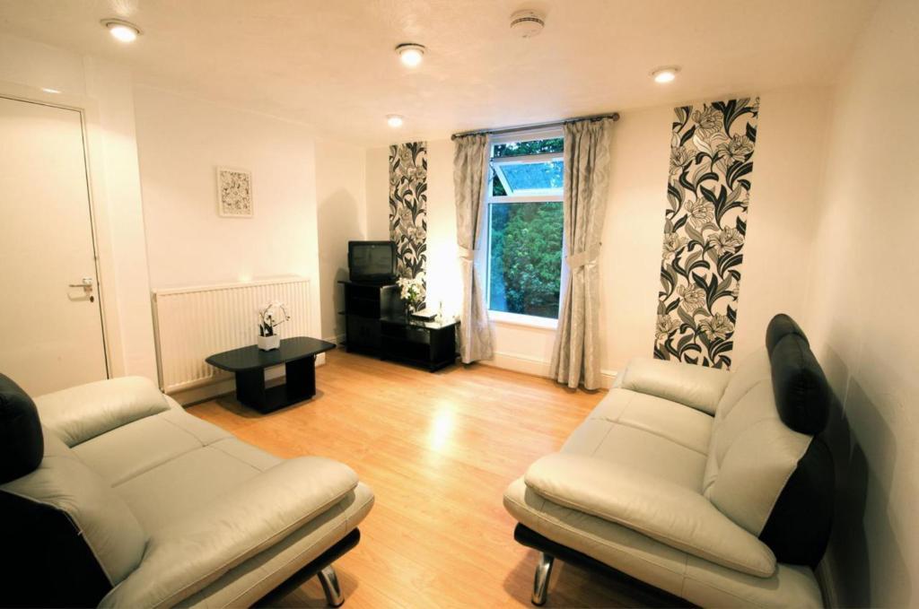 La Suisse Serviced Apartments Mánchester Habitación foto
