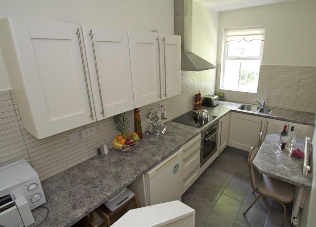 La Suisse Serviced Apartments Mánchester Habitación foto