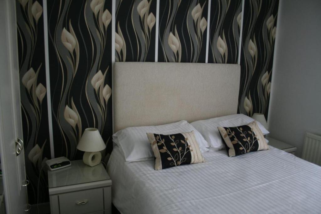 La Suisse Serviced Apartments Mánchester Habitación foto