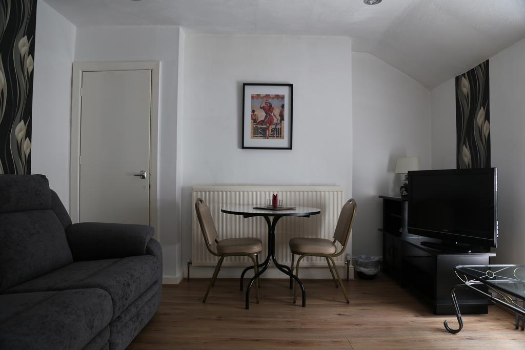 La Suisse Serviced Apartments Mánchester Exterior foto